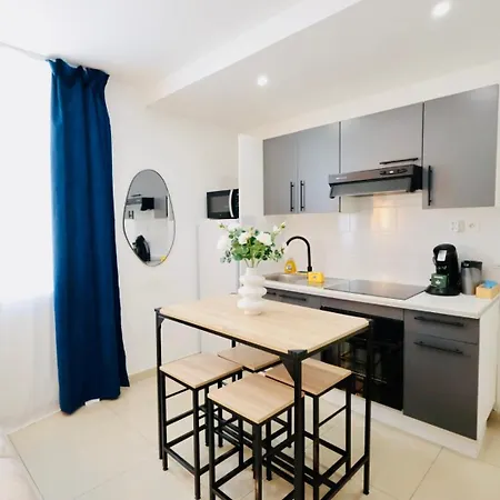 Appartement Les Palmiers Wilson - 3 Pers - 500 M Beaches